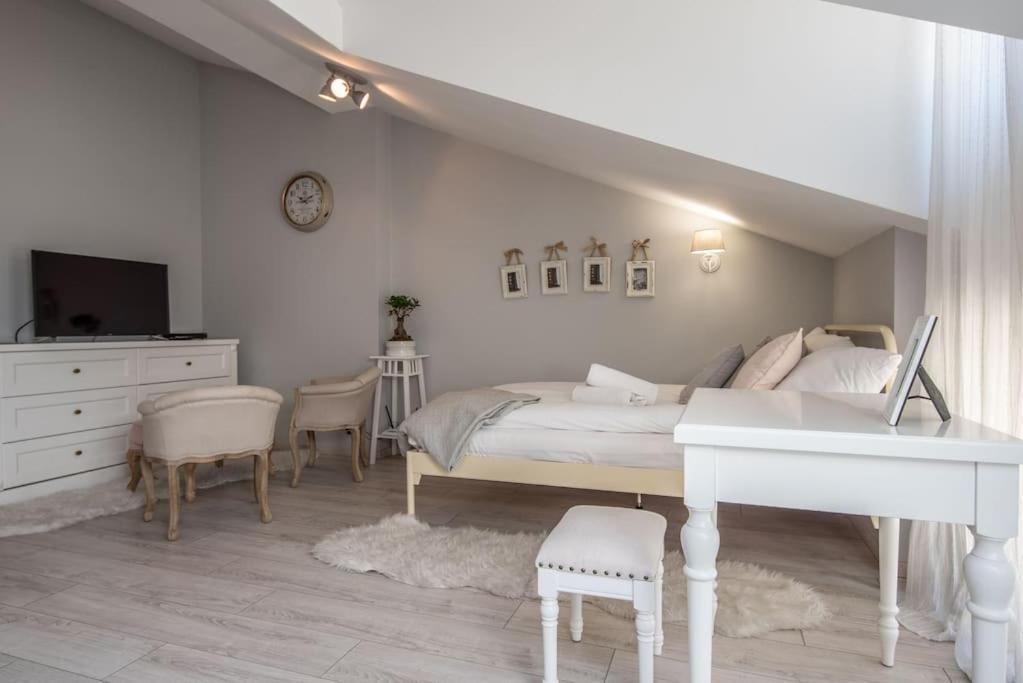 Ferienwohnung Apartament O Wysokim Standardzie W Centrum Miasta Krakau Exterior foto